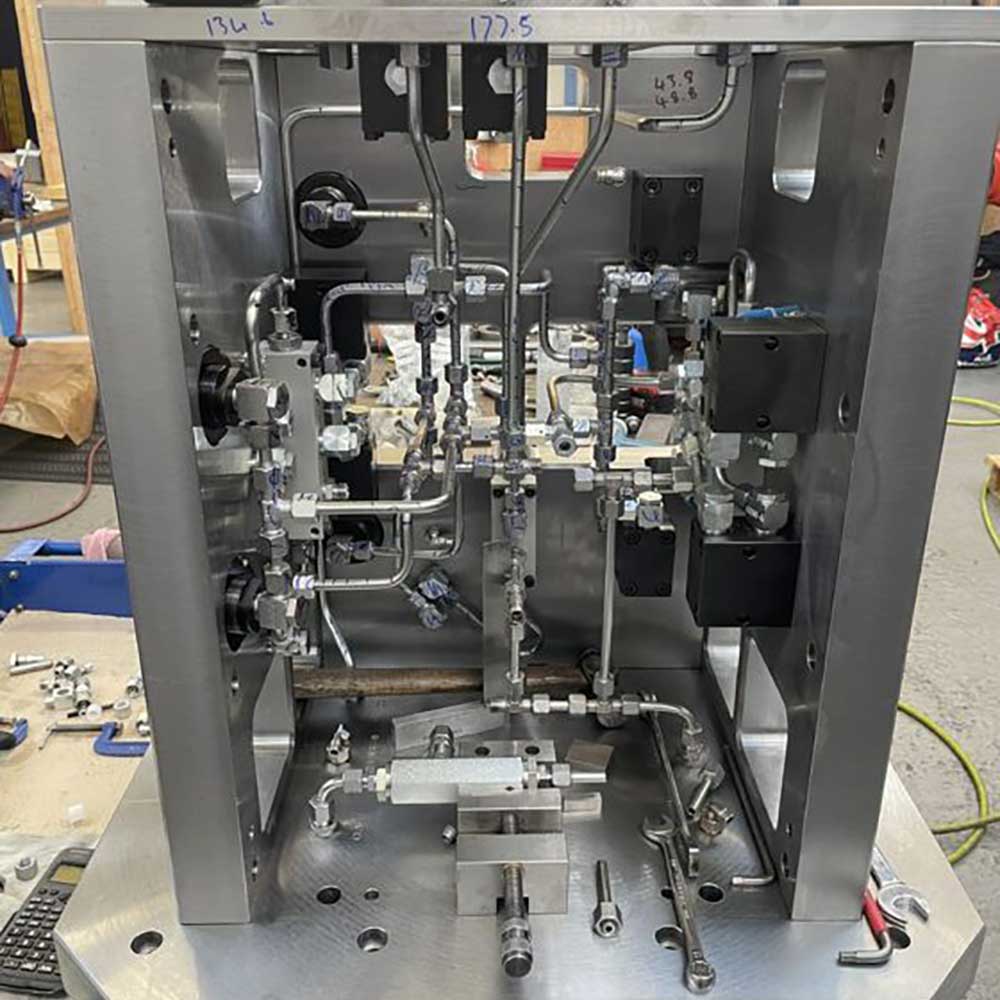 Hydraulic pipework image